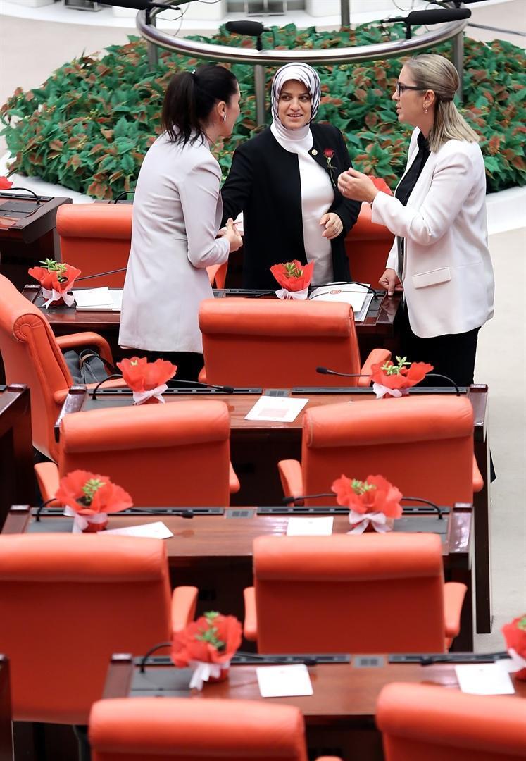 HDP boycotts Turkish parliament’s opening, goes to Edirne