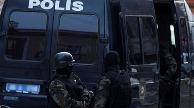 Police raids against ISIL cells help foil several attacks in Turkey