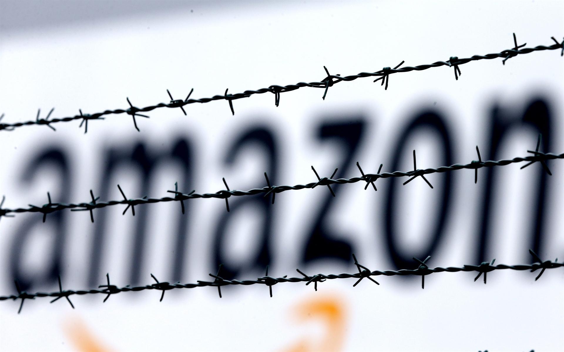 EU orders Amazon to pay Luxembourg tax bill