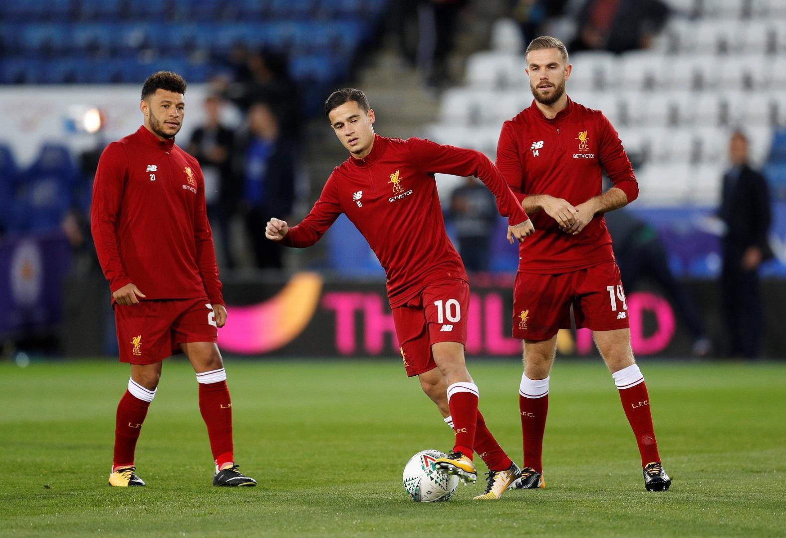 Liverpool out to halt Uniteds charge in Anfield showdown
