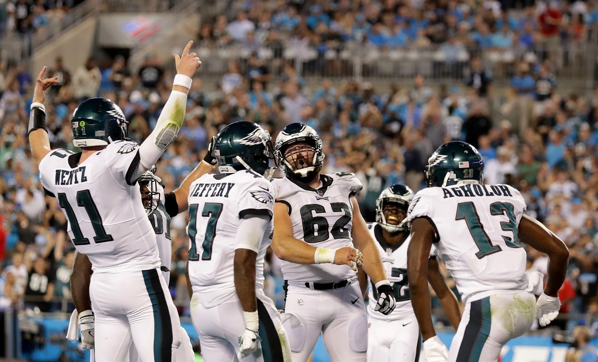 Eagles stop Panthers in matchup of first place teams