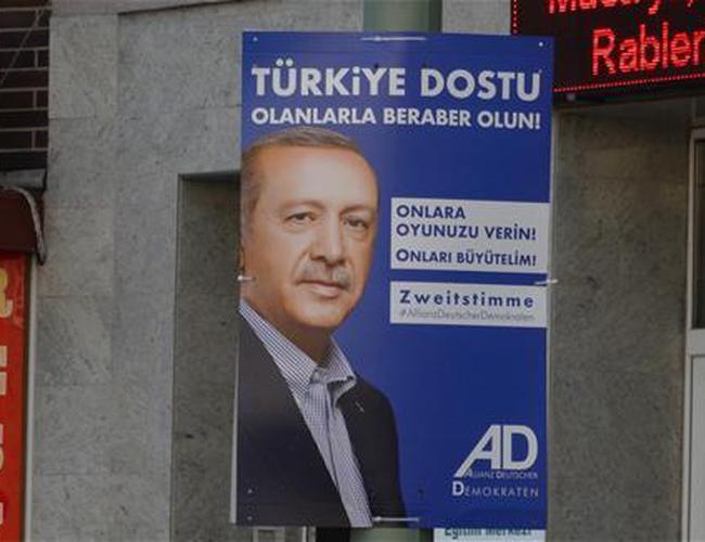 INTERVIEW: Alexander Clarkson on the 1980 coup and the Turkish-German diaspora