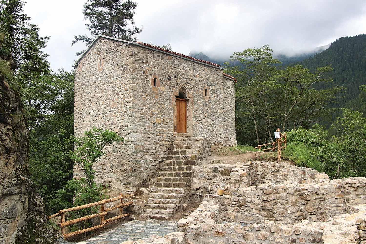 Hagia Varvara gains popularity in Trabzon