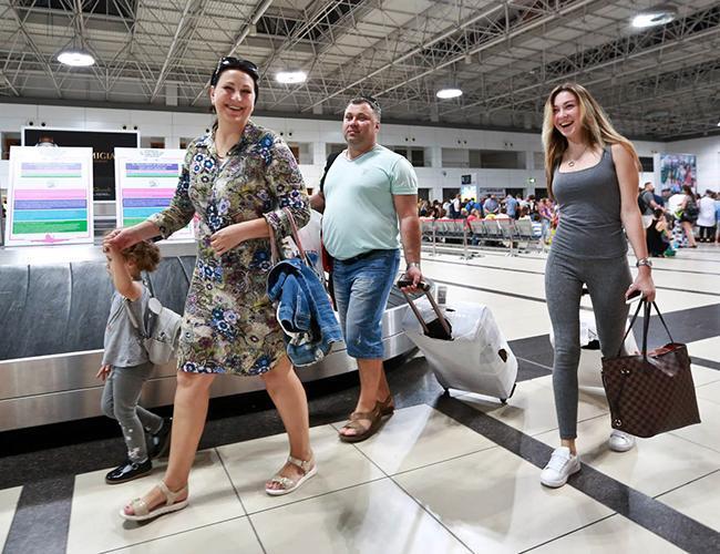 Tourist flow from Russia to Turkey rose tenfold in first half of 2017: Russian minister