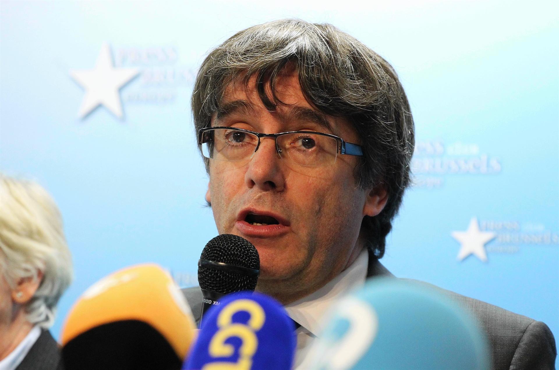 Spain likely to seek arrest of ousted Catalan leader, top judge says