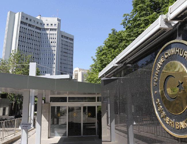 Turkey warns Greece over illegal military exercise