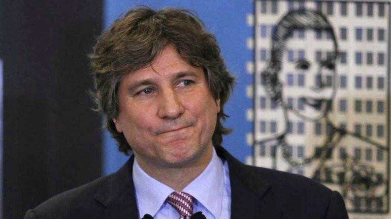 Ex-Argentine Vice President detained on laundering charge