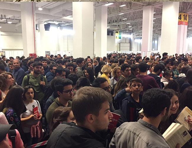 Massive stampede occurs while arriving to book fair in Istanbul