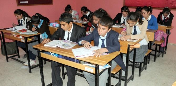 Istanbul court exempts child from compulsory religion class