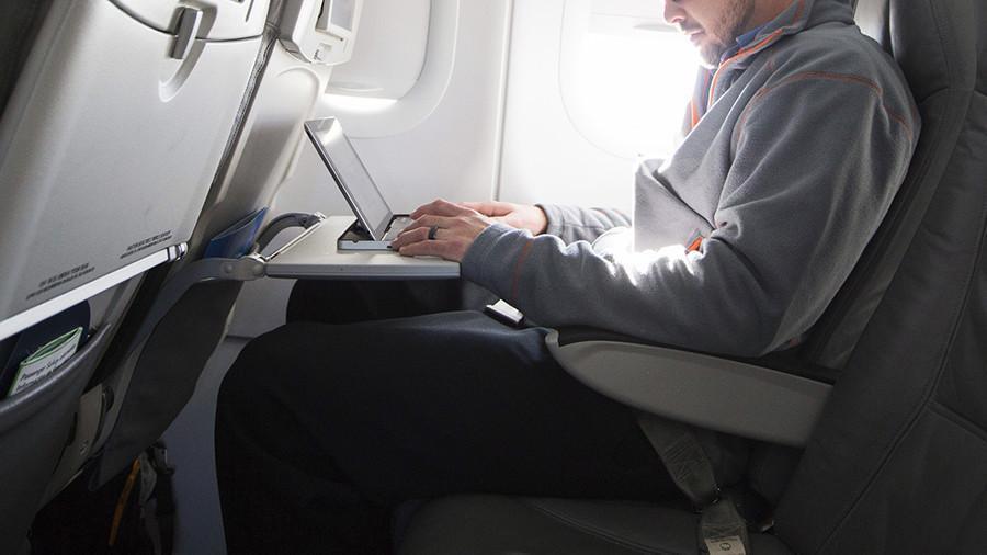 Israeli intel behind US laptop ban on airlines: Report