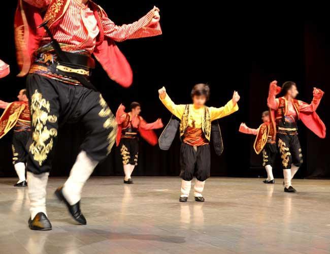 11 Turkish folk dancers seek asylum in Hungary after attending event