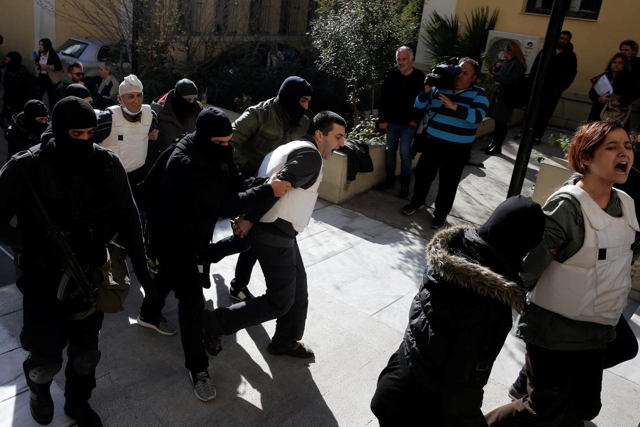 Greece arrests nine over links to DHKP-C