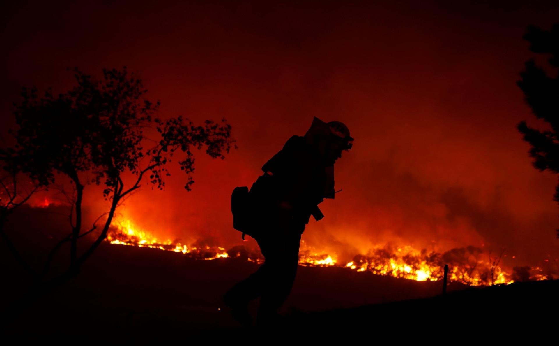 Wildfires rage across southern California