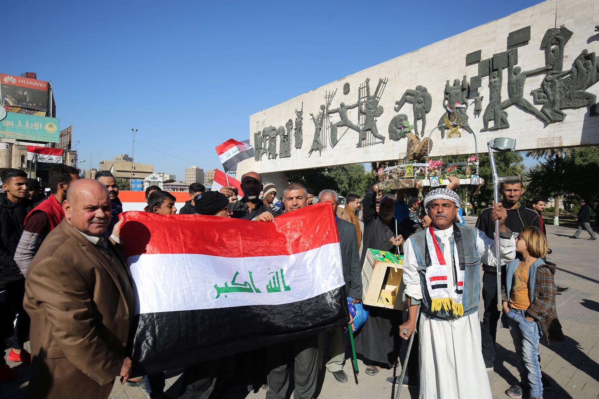 Iraq holds military parade celebrating victory