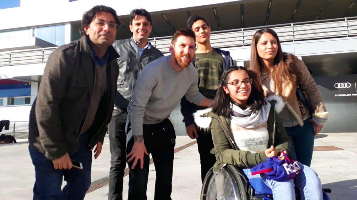 Young Syrian refugee realizes her dream, meets Lionel Messi