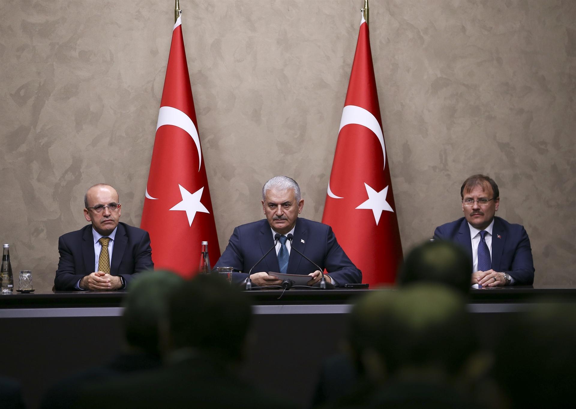 No changes will be made to decree on impunity to civilians who thwarted coup attempt: Turkish PM