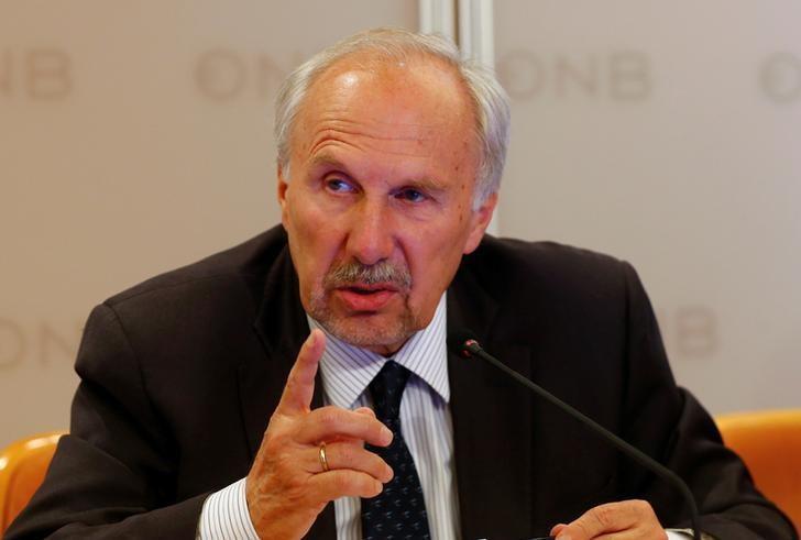 ECB official calls for tax, regulation on bitcoin
