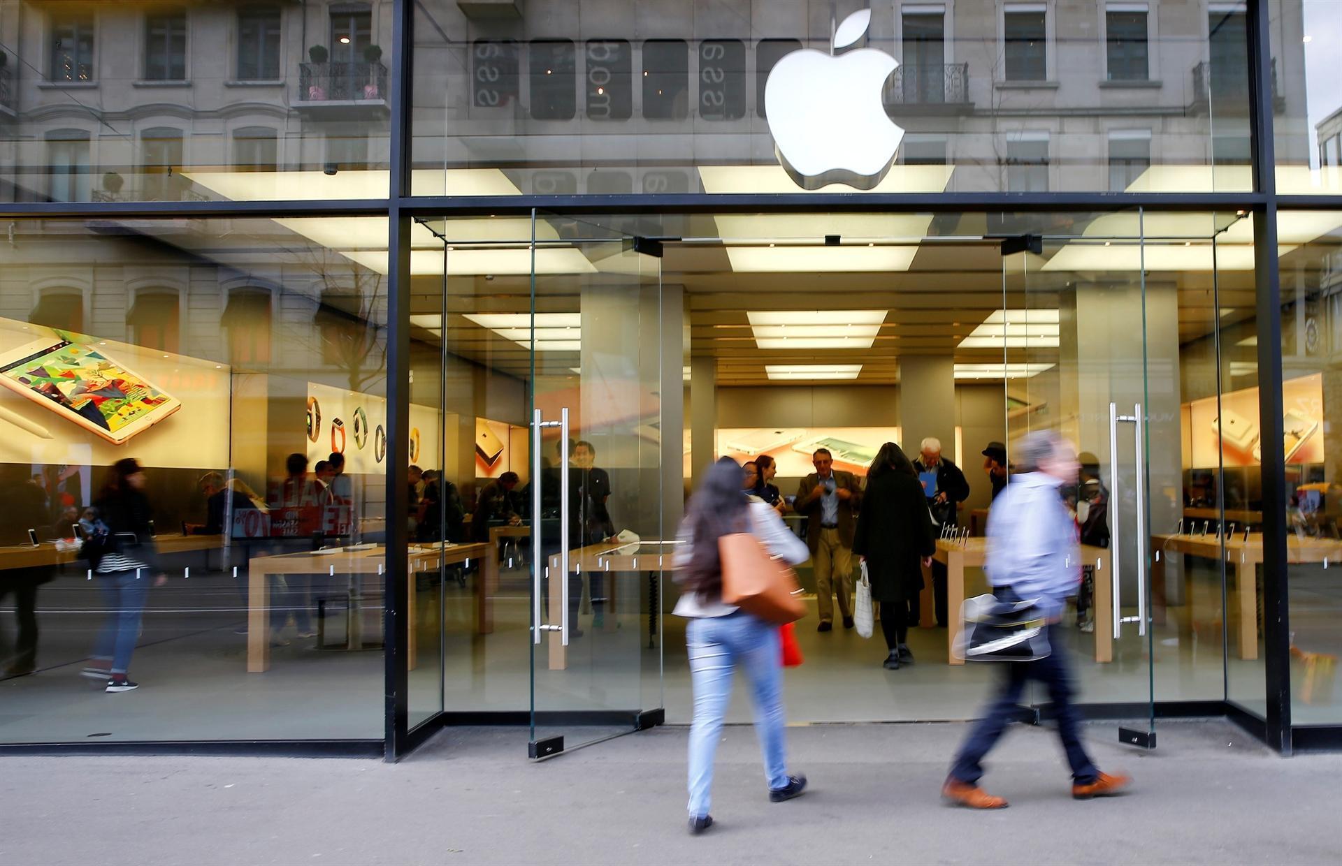 Apple urged to study iPhone addiction in children