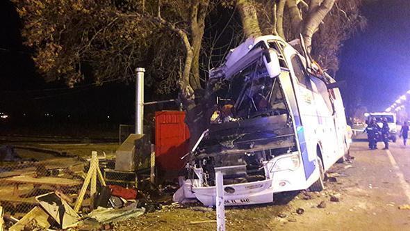 Eleven killed, 46 wounded, two detained in Turkey bus crash: Official