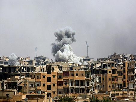 Regime air raids kill 33 civilians in northwest Syria: Monitor
