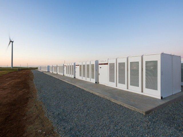 Tesla to turn 50,000 homes into generators