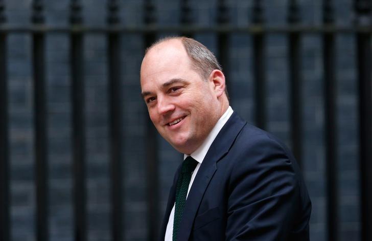 UK to target assets of ‘corrupt oligarchs’