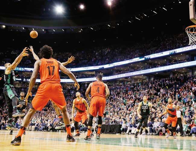 Horford’s buzzer beater carries Celtics past Blazers