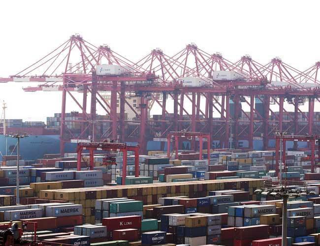 China hits back after US tariffs