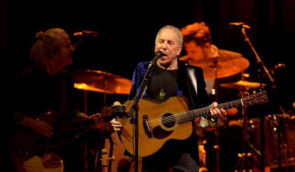 Paul Simon announces farewell from touring