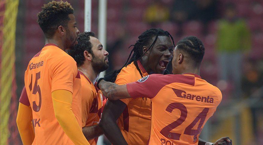 Galatasaray trashes Antalya 3-0 to reclaim top spot in league