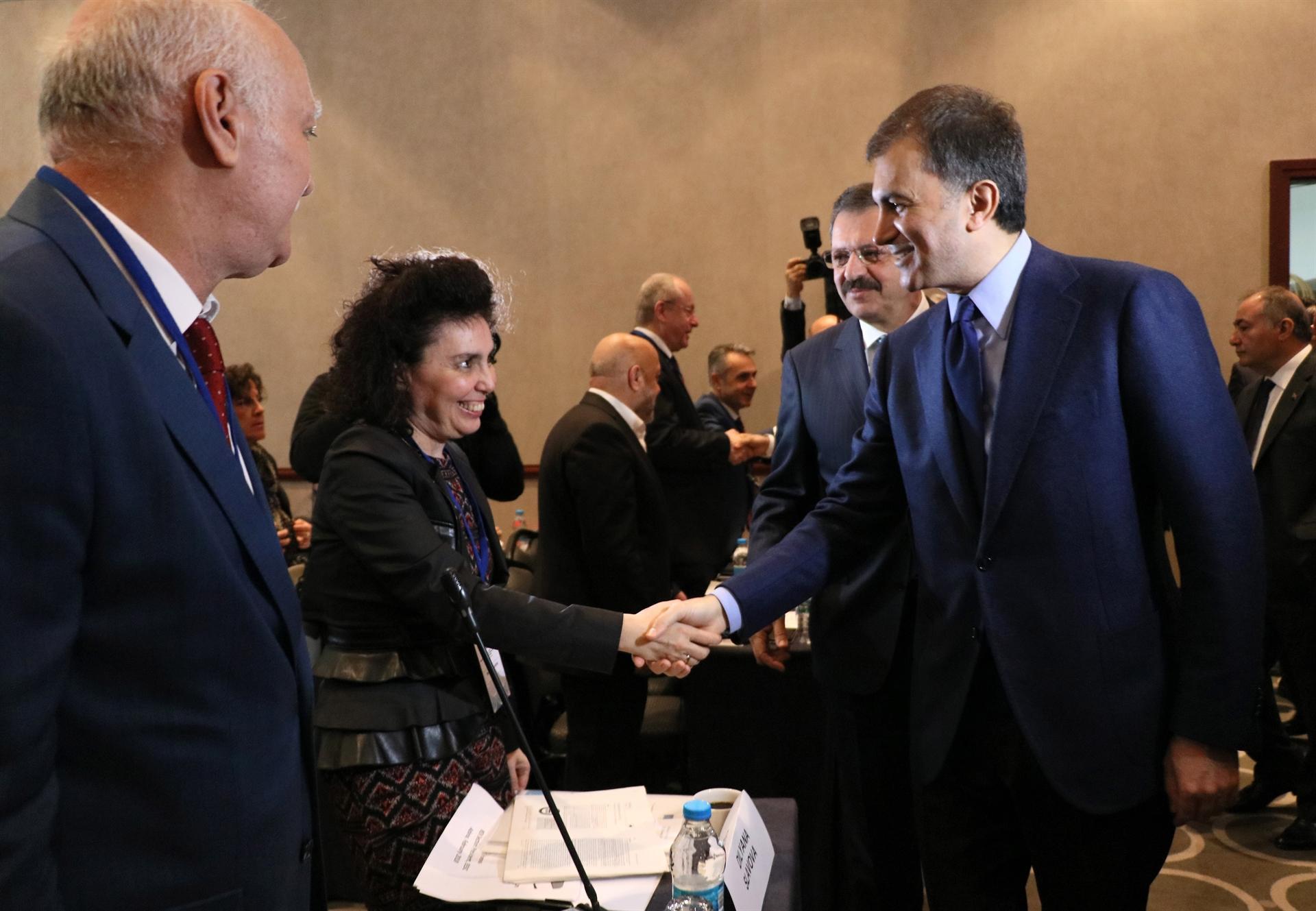 Turkey calls on EU to take membership perspective like it did for Balkan nations