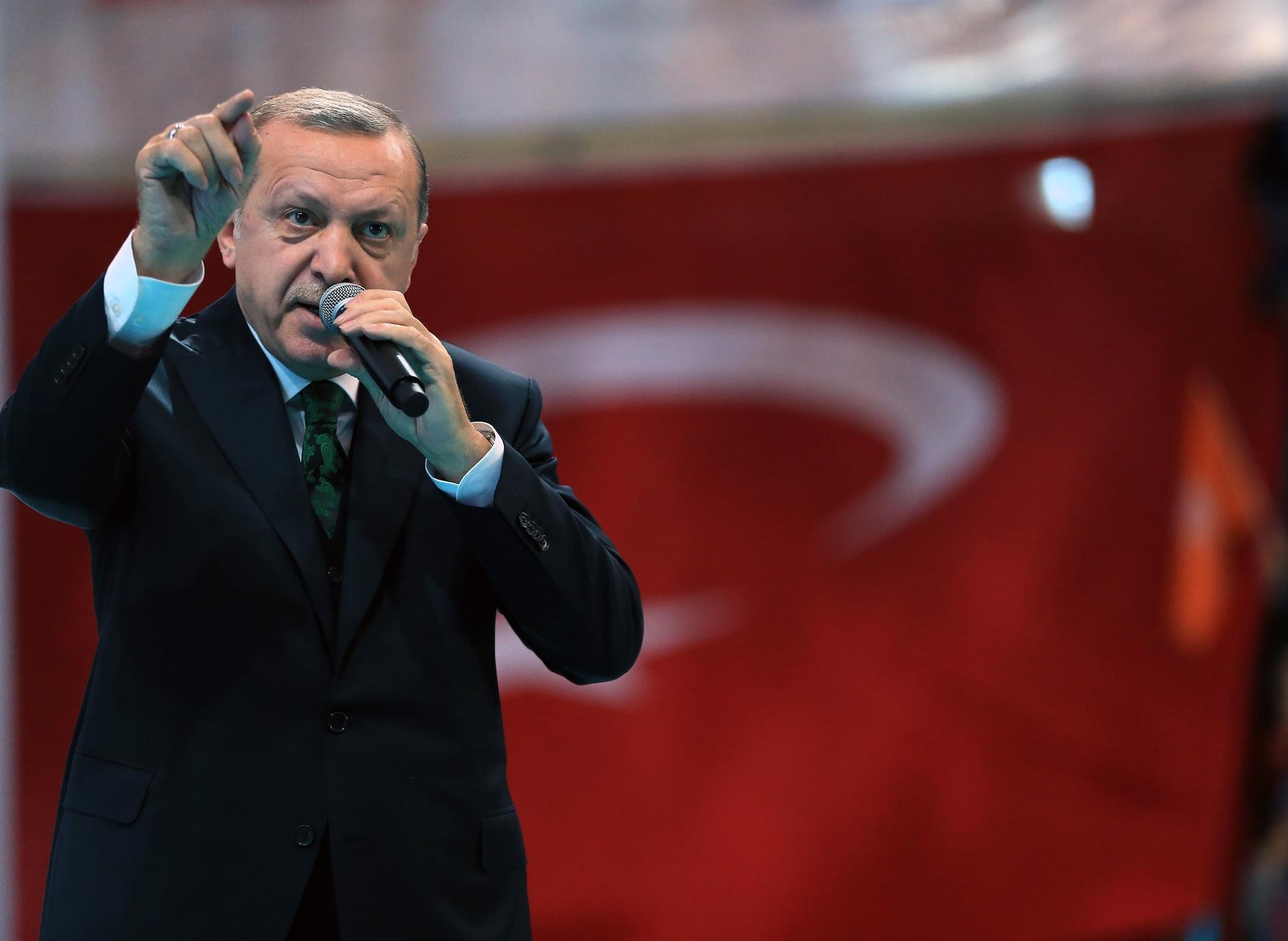 Global anti-Turkey propaganda will not succeed: Erdoğan