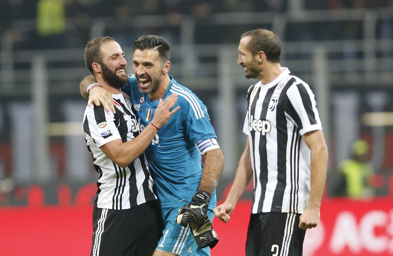 Snow hampers Juve, Milan Cup preparations