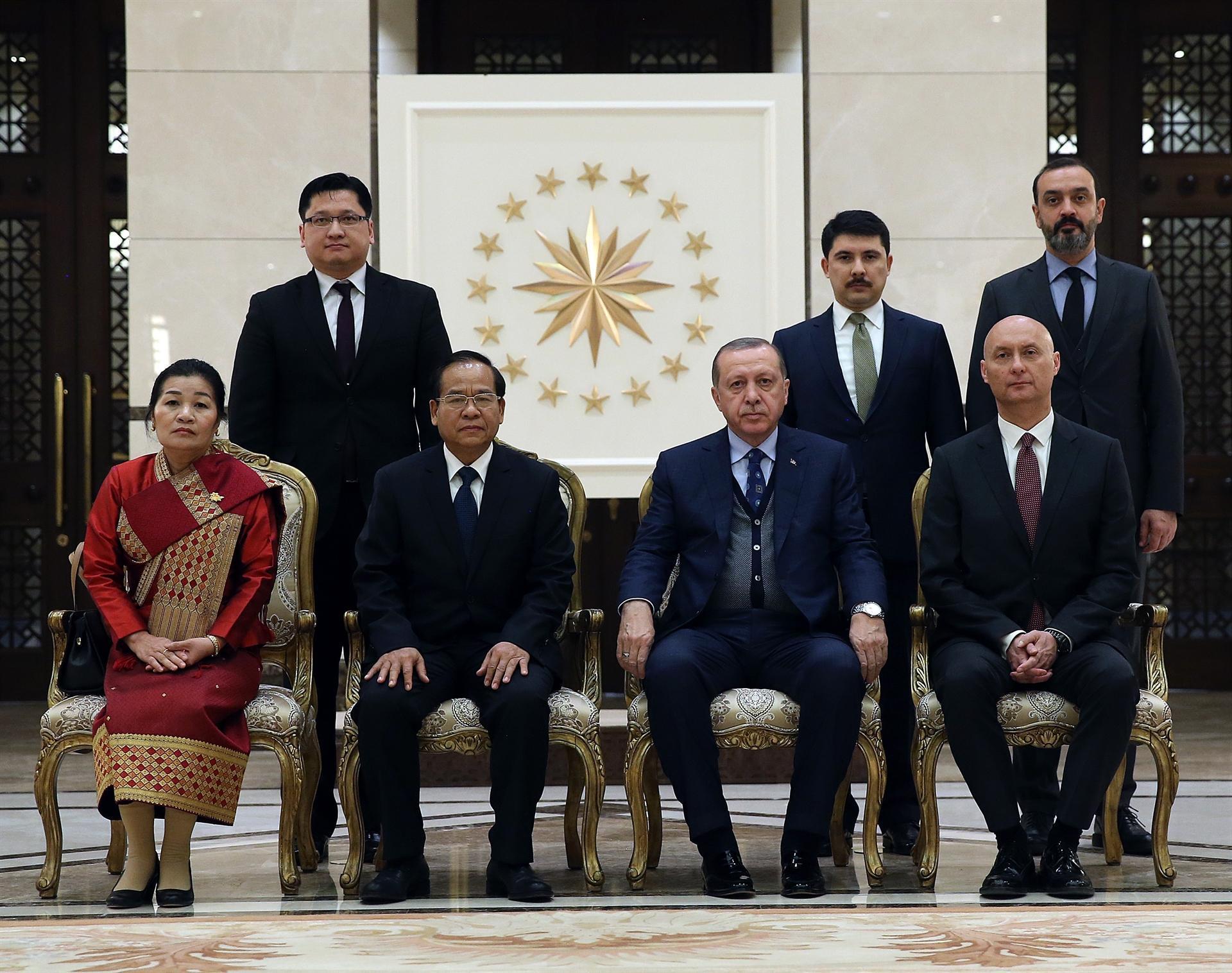Erdoğan receives newly appointed Laos, Brunei envoys to Turkey