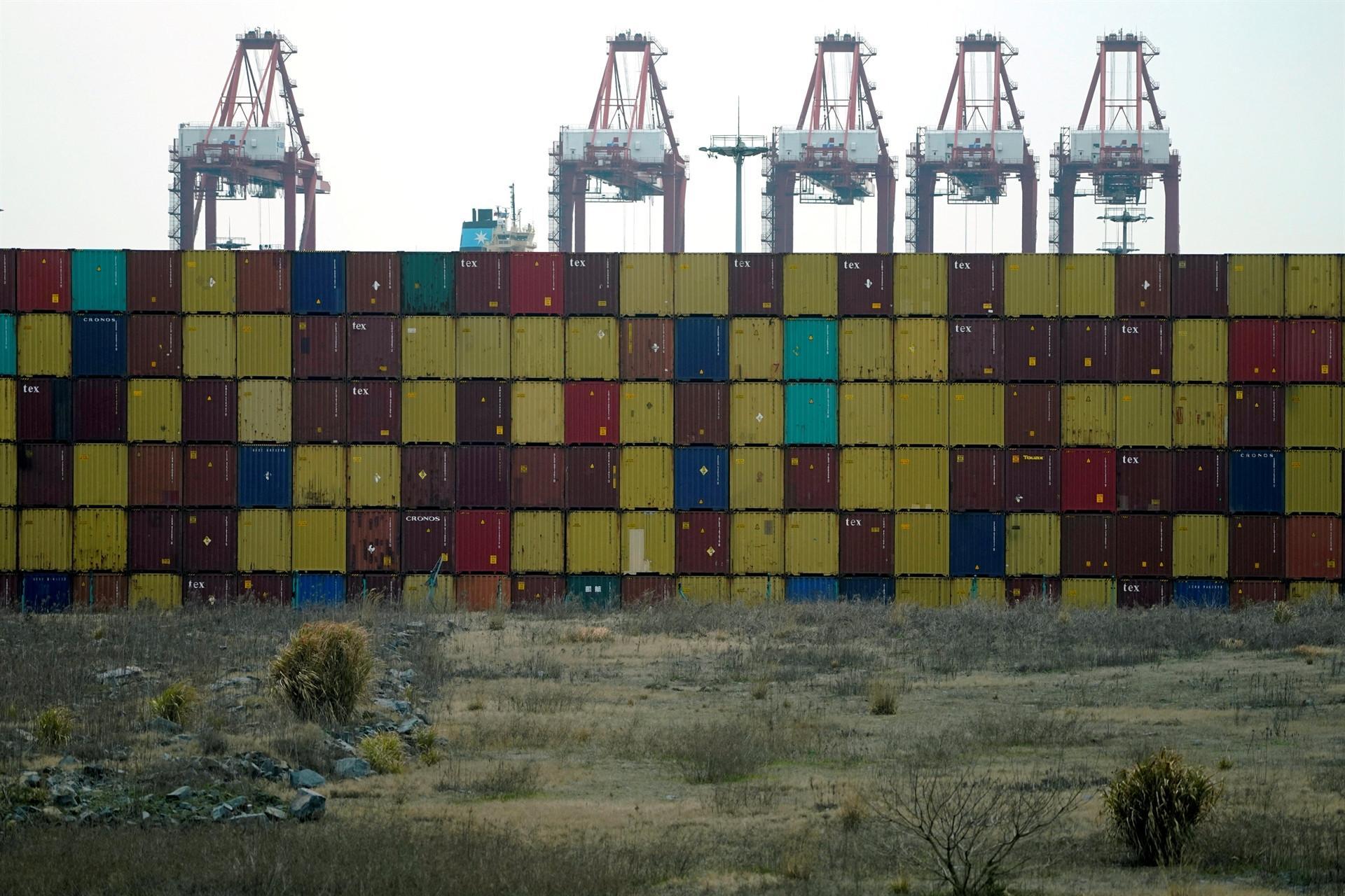 US trade groups urge Trump to avoid tariffs against China in a letter