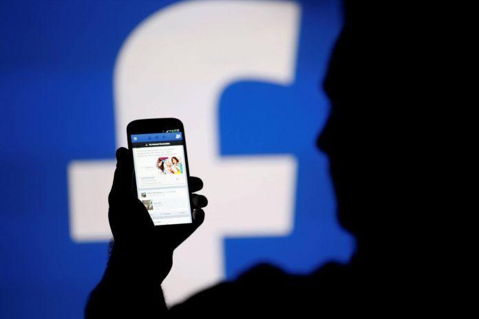 EU plans tougher consumer laws for Facebook, Gmail
