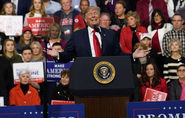 EU complains of Trump’s “gun to our head” over tariffs
