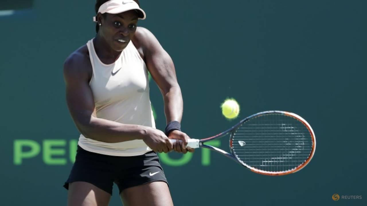 Venus, Azarenka march into Miami quarter-finals