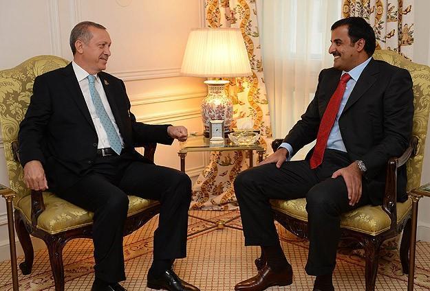 Turkey’s Erdoğan speaks with Qatari emir on phone