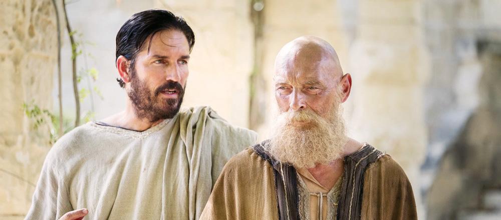 Movie theaters cash in as Hollywood turns to God