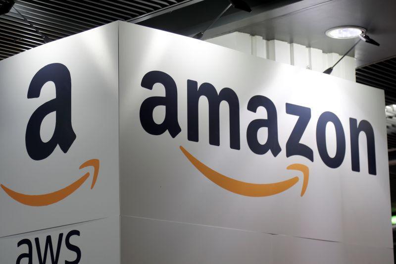 Trump assails Amazon on taxes, retail competition