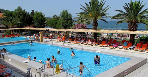Occupancy rates soar in Turkish hotels with slight increase in room prices
