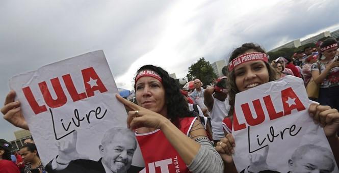 Brazil’s top court: Lula can be jailed for upheld conviction