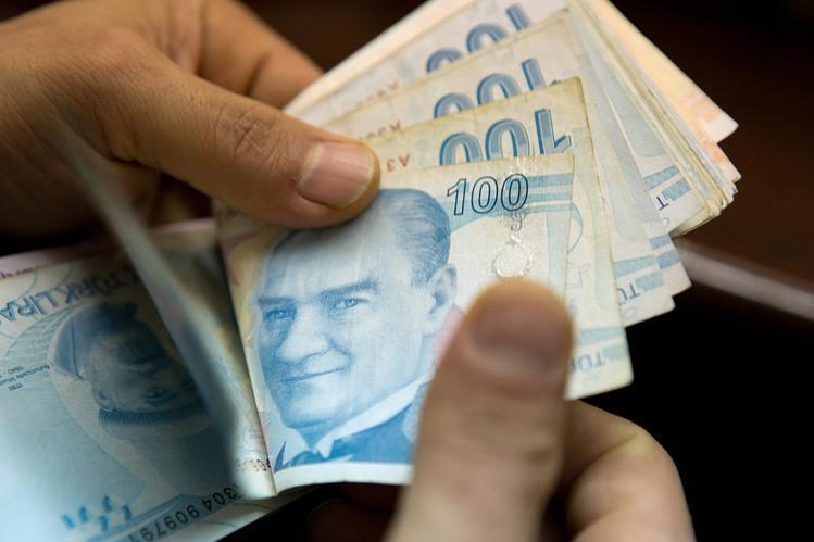 Turkish lira steady despite new threats from Trump