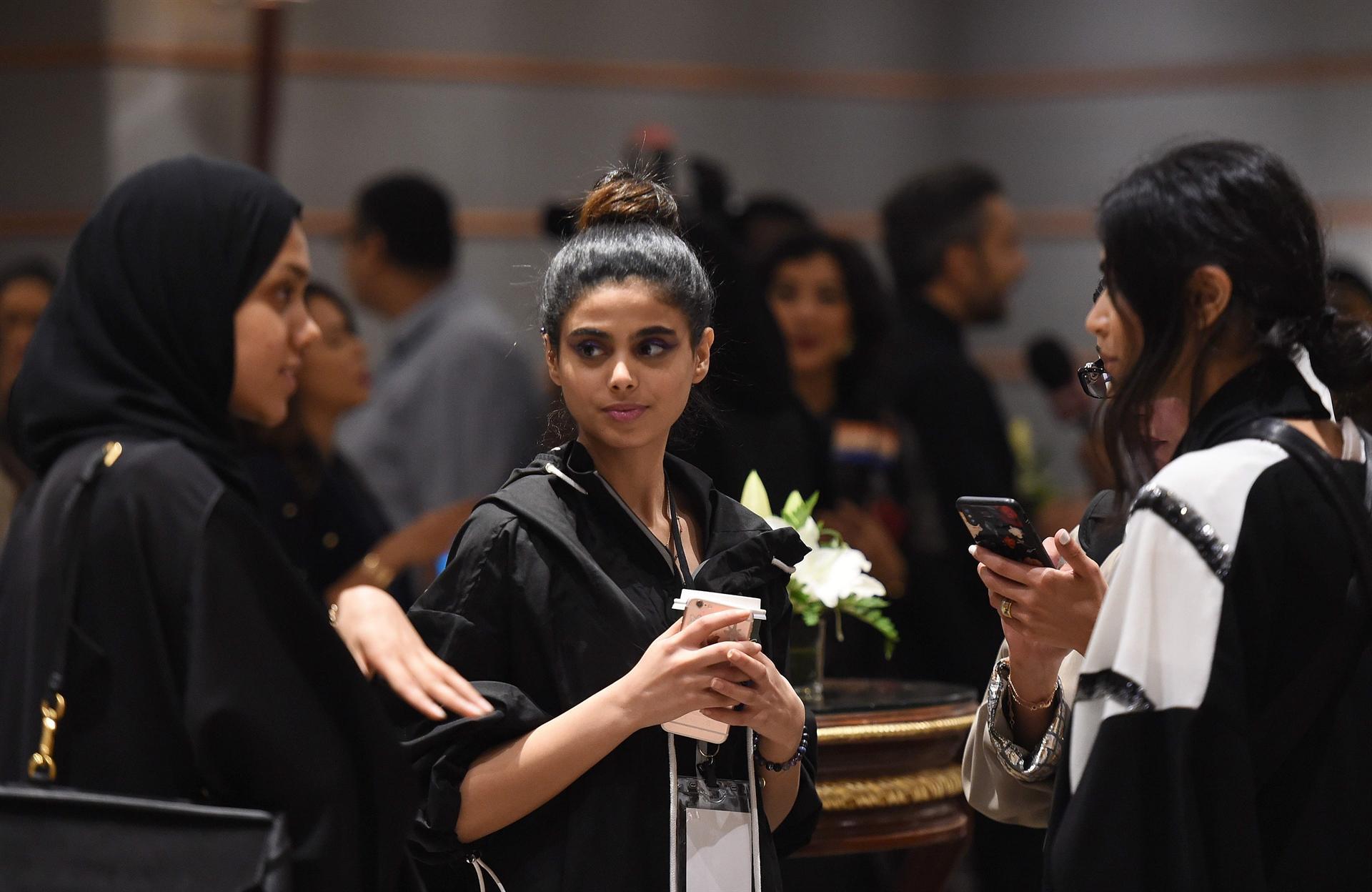 Saudi Arabia hosts its first Fashion Week