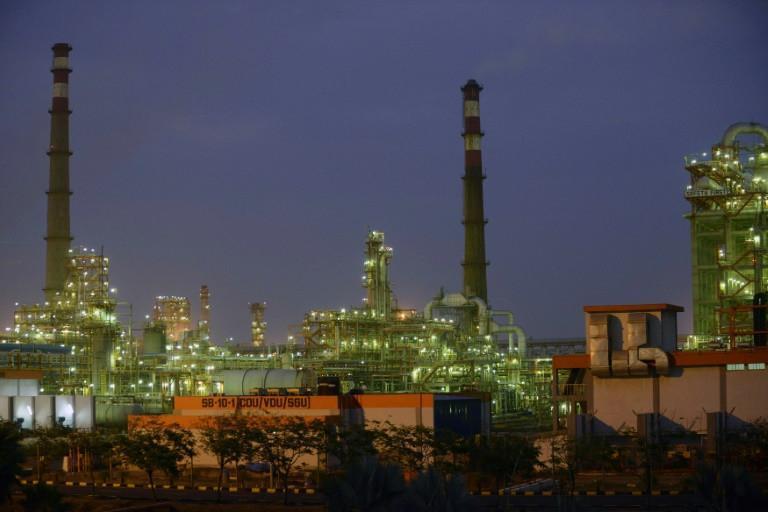 Saudi Aramco signs $44 bln deal for Indian refinery complex