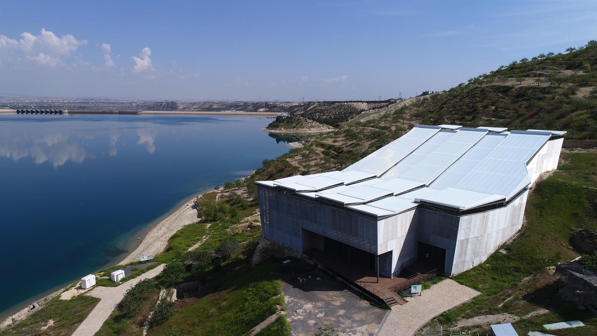 New steel roof to protect Zeugma mosaic in Şanlıurfa