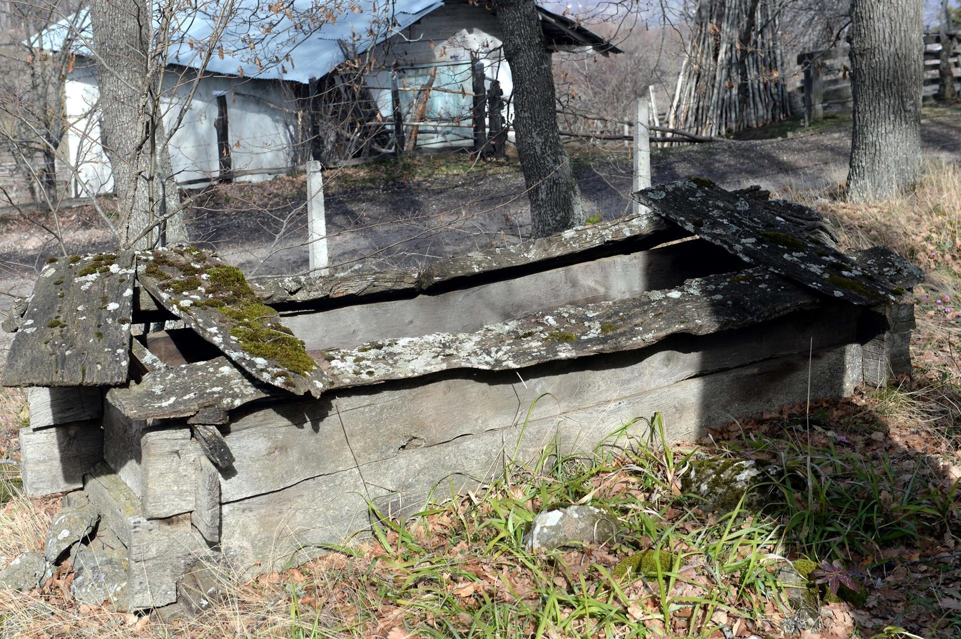 Mystery around Tokat wooden tombs unsolved