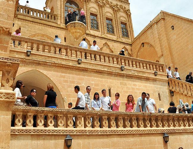 Turkey’s tourism income increases in first quarter