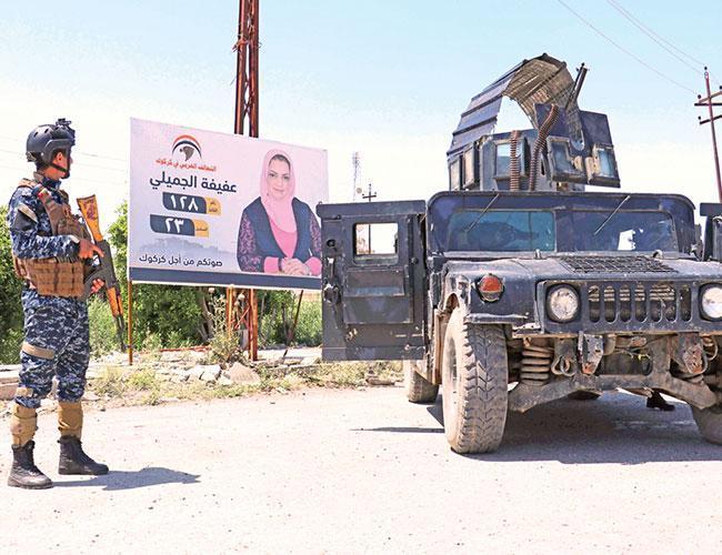Iraqi air strike targets ISIL position in Syria